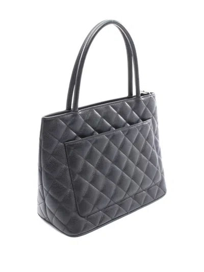 Pre-owned Chanel 2000-2002 Medallion Tote Bag In Black