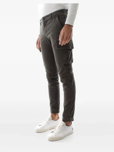 Mason's Chile1 Cargo-pockets Trousers In Gray