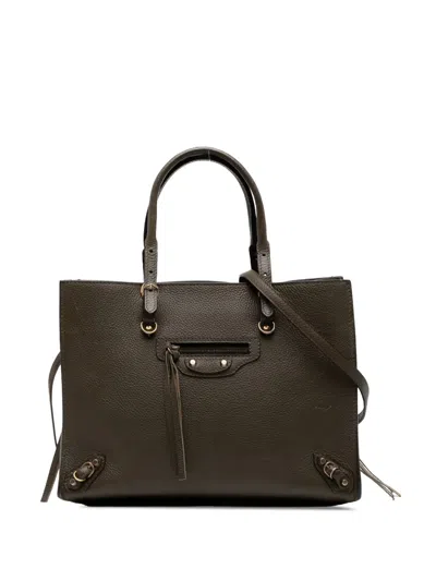 Pre-owned Balenciaga 2015 Veau Papier A6 Zip Around Satchel In Brown