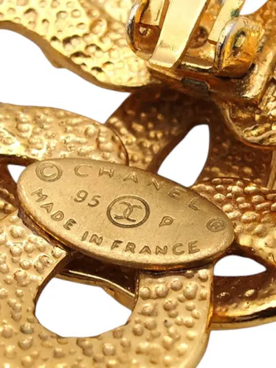 Pre-owned Chanel 1995 Gold Plated Cc Clover Clip On Earrings Costume Earrings