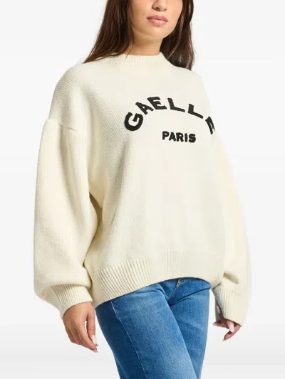 Gaëlle Logo-embroidered Sweater In Neutral