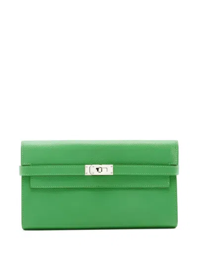 Pre-owned Hermes 2014 Kelly Bi-fold Wallet In Green