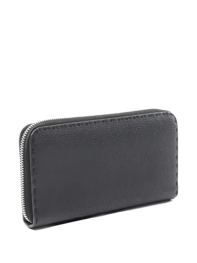 Pre-owned Fendi Selleria Round-zipper Leather Wallet In Black