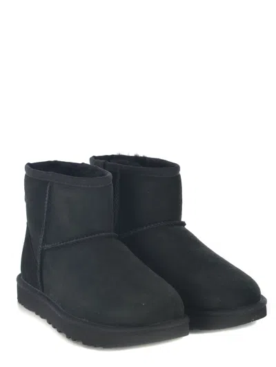 Ugg Womens Classic Mini Ii Boots In Multi