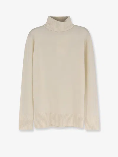 Totême Cashmere Turtleneck In White