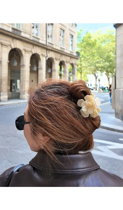 Solar Eclipse Handmade Origami Gardenia Flower Claw Hair Clip In Nude