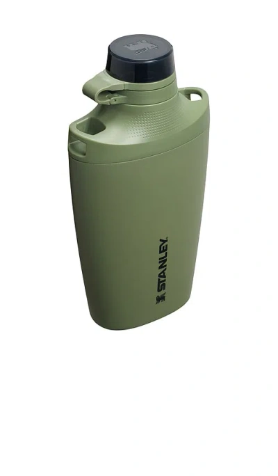 Stanley The  Cross Bottle In Green