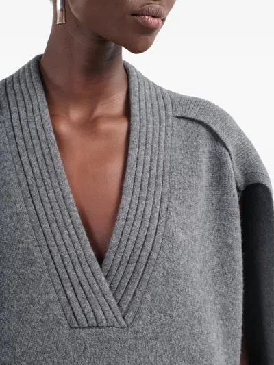 Maria Mcmanus V-neck Cape In Gray