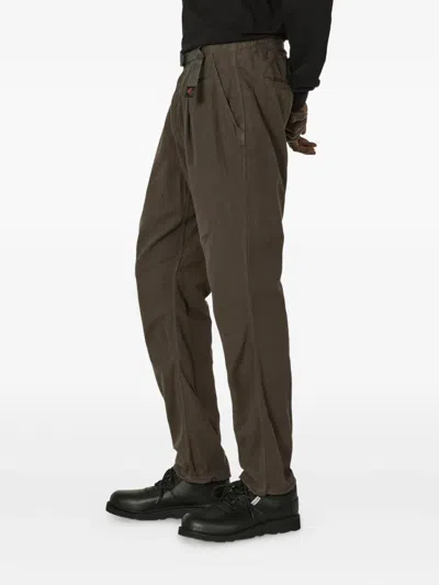 Undercover Pleated Belted Trousers In Brown