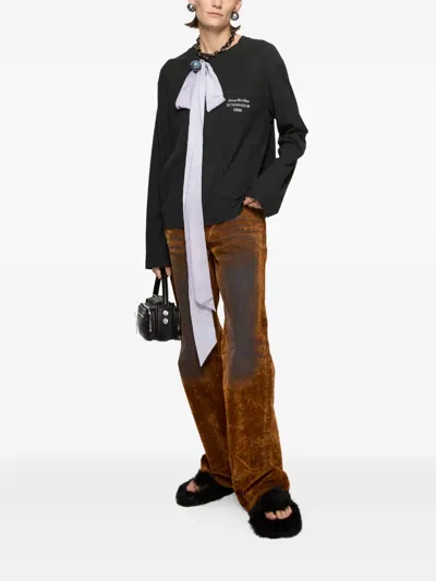 Acne Studios Zip-fastening Shoulder Bag In Black