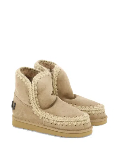 Mou Eskimo Boots In Neutral