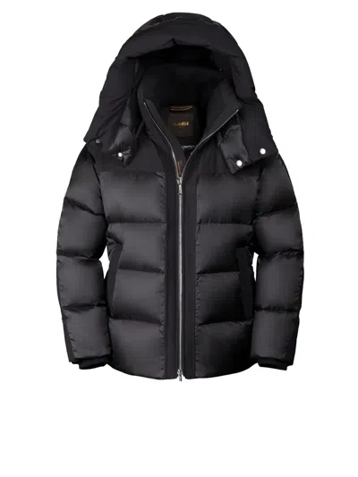 Moorer Agordo-shk Hooded Padded Jacket In Black