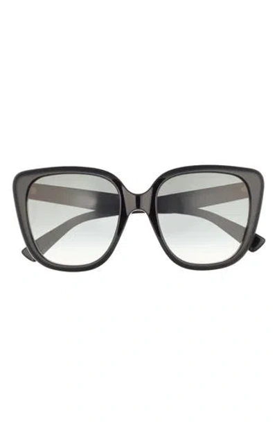 Gucci Cat Eye Sunglasses In Black