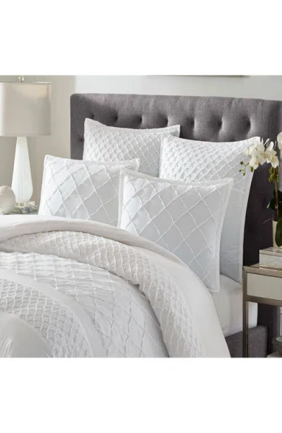 Stone Cottage Mosaic 180 Thread Count Duvet & Sham Set In White