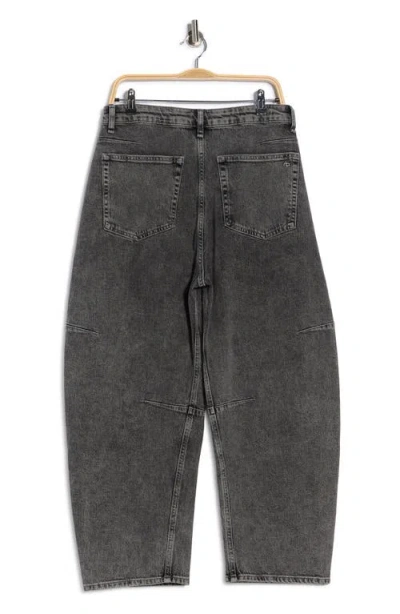 Rag & Bone Chase Barrel Jeans In Gray
