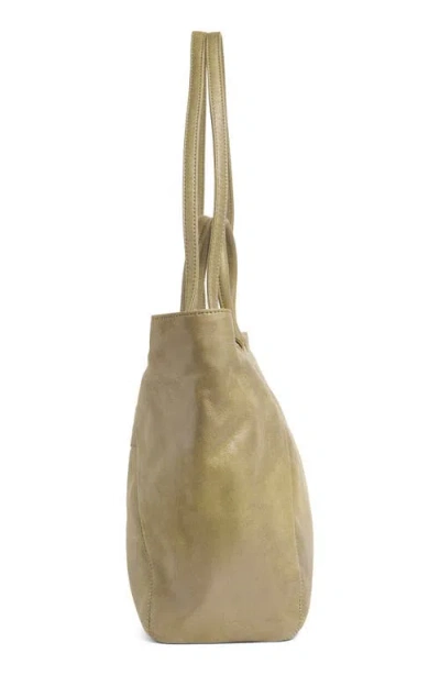 Hobo Sheila East/west Leather Tote In Nude