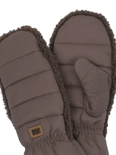 Ugg Fluff Quilted Gloves In Brown