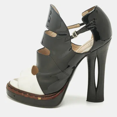 Pre-owned Fendi Black/white Leather And Patent Open-toe Platform Sandals Size 36