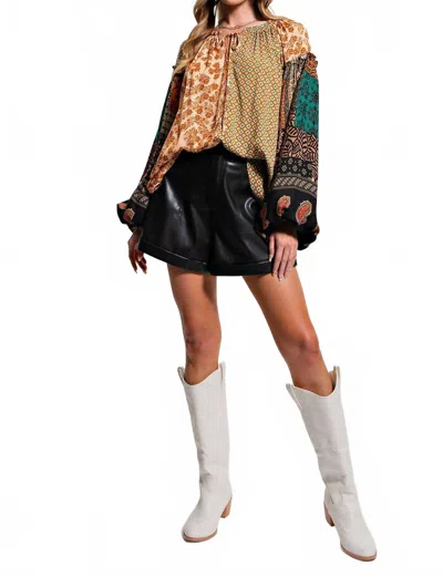 Easel Women's Mix Print Loose Top In Green In Multi