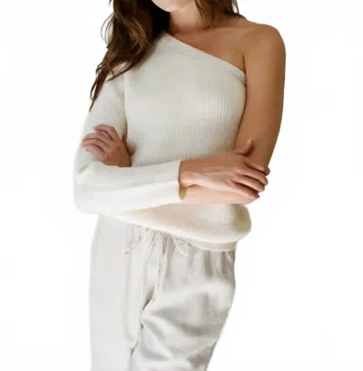 A.ren Rania Top In White In White