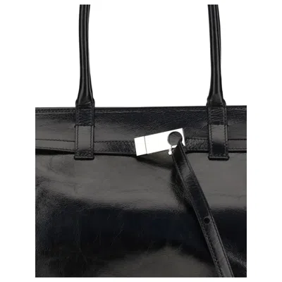 Benedetta Bruzziches Glossy Finish Shoulder Bag With Front Strap In Black