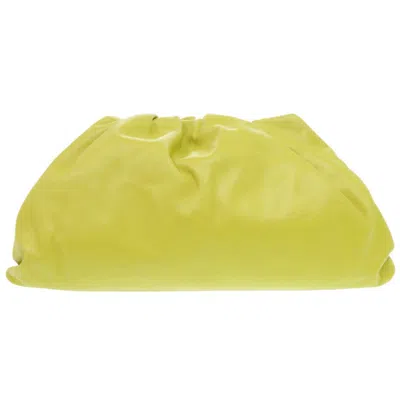 Pre-owned Bottega Veneta Beige Leather Clutch Bag () In Sand