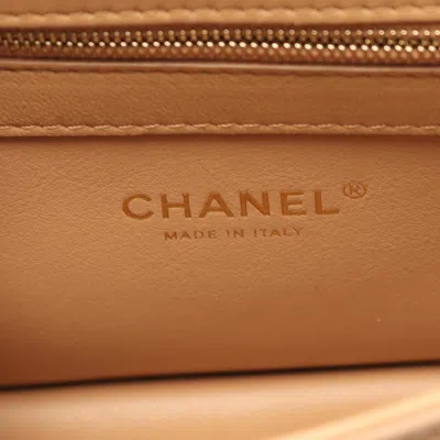 Pre-owned Chanel Beige Leather Shoulder Bag () In Sand