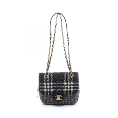 Pre-owned Chanel Black Gray White Fabric Wool Shoulder Bag ()