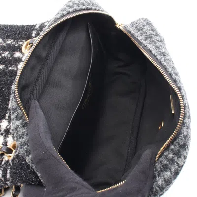 Pre-owned Chanel Black Gray White Fabric Wool Shoulder Bag ()