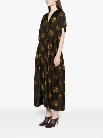 Uma Wang Oversized Midi Dress Graphic Print In Brown