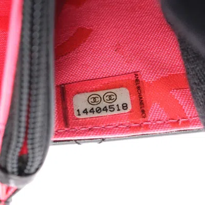 Pre-owned Chanel Black Patent Leather Leather Shoulder Bag ()