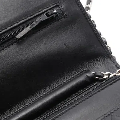 Pre-owned Chanel Black Patent Leather Leather Shoulder Bag ()