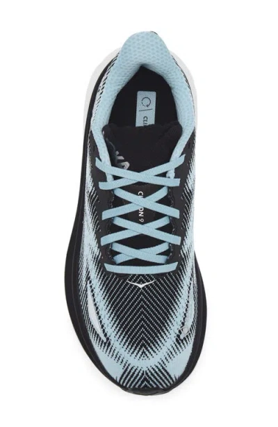 Hoka Clifton 9 Gtx Shoe In Multi