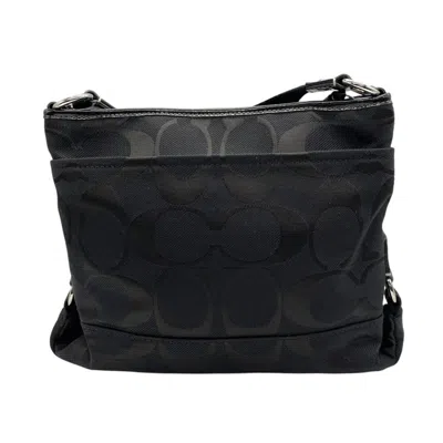 Pre-owned Coach Black Canvas Patent Leather Shoulder Bag ()