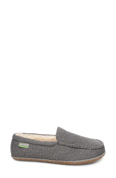 Minnetonka Elm Slipper In Multi