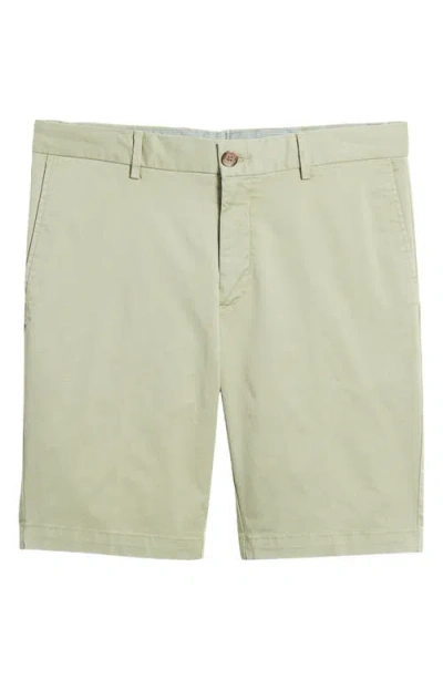 Scott Barber Microsanded Cotton Stretch Twill Shorts In Green