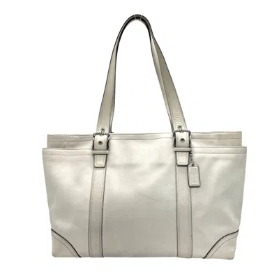 Pre-owned Coach White Leather Tote Bag ()