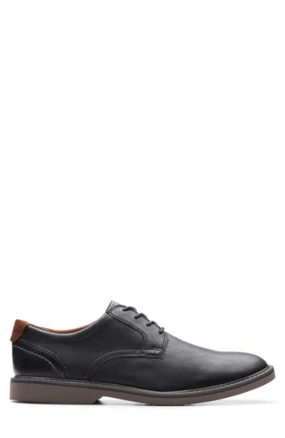 Clarks ® Radcliff Plain Toe Derby In Black