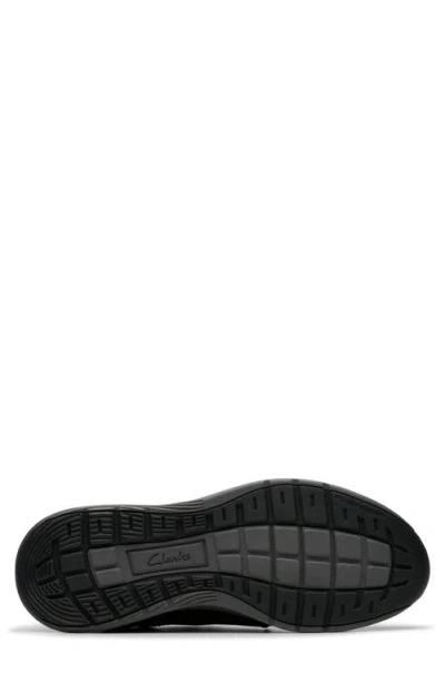 Clarks ® Motion Trek Debry In Black
