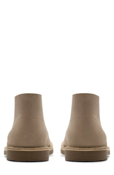 Clarks ® Shepton Chukka Boot In Neutral