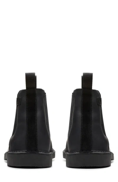 Clarks ® Shepton Easy Chelsea Boot In Black