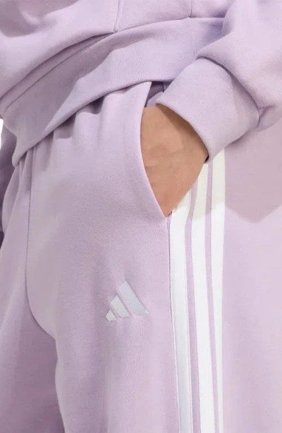Adidas Originals Adidas 3-stripes Fleece Sweatpants In White