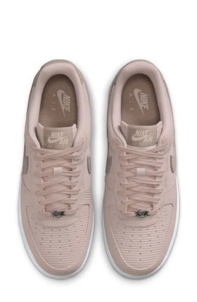 Nike Women's Air Force 1 '07 Shoes