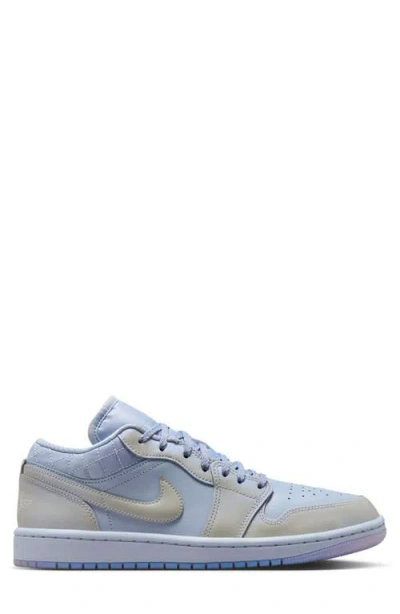 Jordan Women's Air  1 Low Se Shoes In Blue