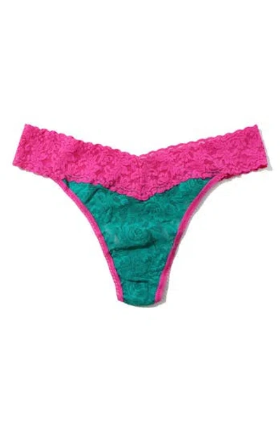 Hanky Panky Signature Lace Original Rise Thong In Green