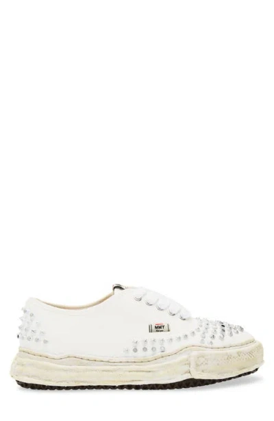 Miharayasuhiro Maison Mihara Yasuhiro Baker Studded Low Top Sneaker In Multi