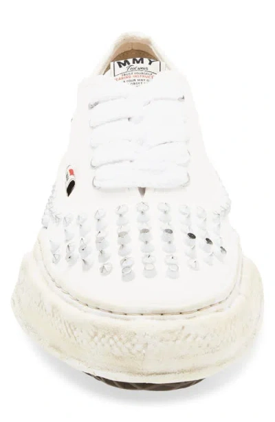 Miharayasuhiro Maison Mihara Yasuhiro Baker Studded Low Top Sneaker In Multi