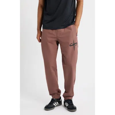 Santo Studio Tempo Ciao Bella Tech Performance Joggers In Brown