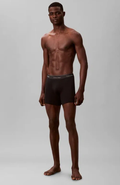 Calvin Klein Icon Stretch Cotton Boxer Briefs In Black