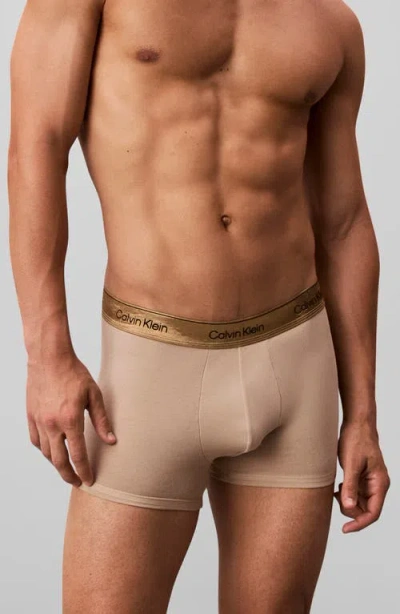 Calvin Klein Icon Holiday Stretch Cotton Boxer Briefs In Neutral